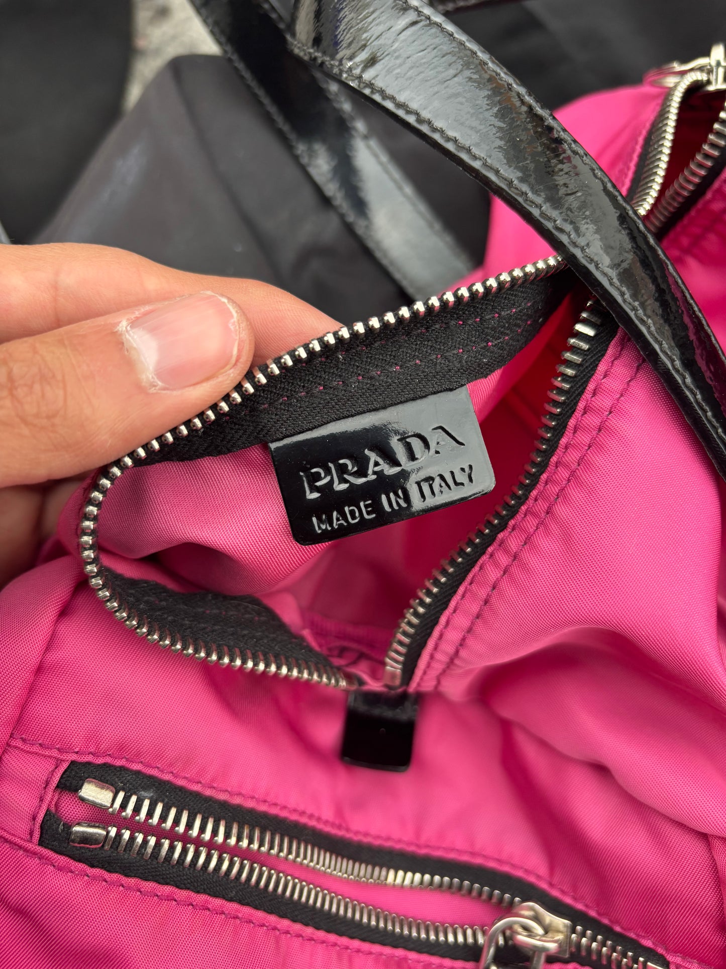 Bolsa de nylon Prada rosa